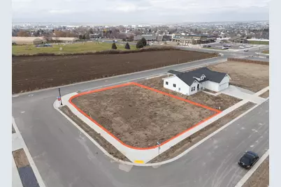 611 E 2450 N #1, North Logan, UT 84341 - Photo 2