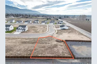 623 E 2475 N #5, North Logan, UT 84341 - Photo 4