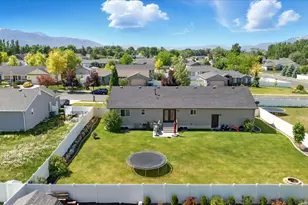 581 W 230 N, Smithfield, UT 84335 - Photo 32