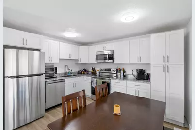 6876 S 90 E, Midvale, UT 84047 - Photo 8