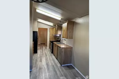 1128 S Lloyd Rd #46, Fruit Heights, UT 84037 - Photo 6