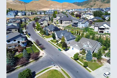 5146 N Ravencrest Ln W, Lehi, UT 84043 - Photo 22