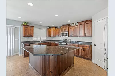 1240 S 1575 W, Syracuse, UT 84075 - Photo 6