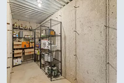 1240 S 1575 W, Syracuse, UT 84075 - Photo 36