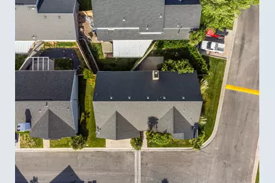 2050 W Canyon View Dr #21, Saint George, UT 84770 - Photo 4