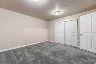 8224 S Oak Vista Dr, West Jordan, UT 84081 - Photo 36
