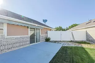 2474 N Dorchester Ave, Harrisville, UT 84414 - Photo 28