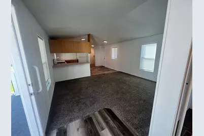 174 E Pellinore St S, North Salt Lake, UT 84054 - Photo 6