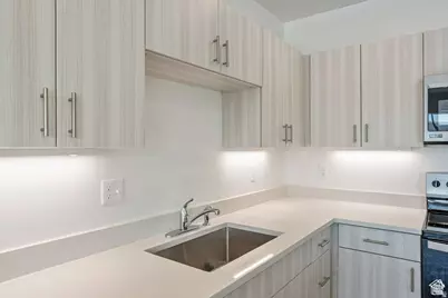 321 E 2100 S #5, Salt Lake City, UT 84115 - Photo 12