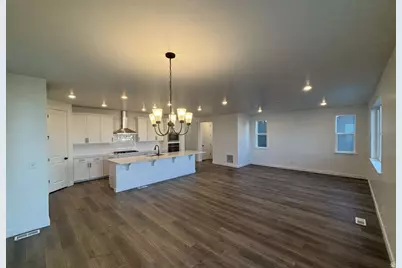 12763 S Glacier Trail Ln #170, Herriman, UT 84096 - Photo 8