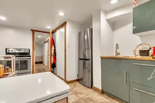 1888 S 800 E, Salt Lake City, UT 84105 - Photo 34