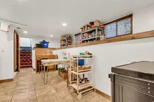 1888 S 800 E, Salt Lake City, UT 84105 - Photo 38