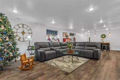 147 W 925 N, Centerville, UT 84014 - Photo 22