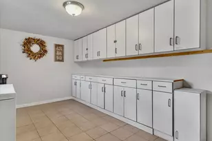 147 W 925 N, Centerville, UT 84014 - Photo 8