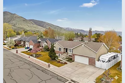 147 W 925 N, Centerville, UT 84014 - Photo 1