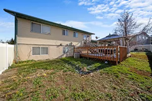 4402 S Wormwood Dr W, West Valley, UT 84120 - Photo 4