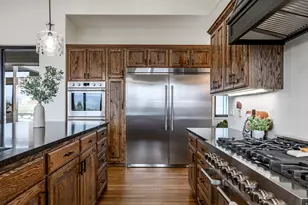 5842 Old Snowbasin Rd, Huntsville, UT 84317 - Photo 16