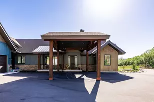 5842 Old Snowbasin Rd, Huntsville, UT 84317 - Photo 4