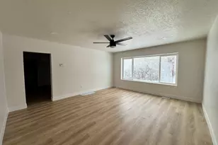 798 W Vine St, Tooele, UT 84074 - Photo 4