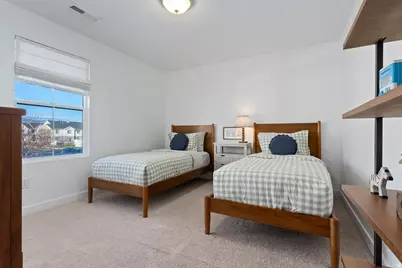 598 S Highpoint Dr, Saratoga Springs, UT 84045 - Photo 20