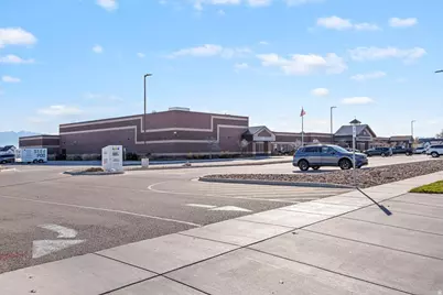 598 S Highpoint Dr, Saratoga Springs, UT 84045 - Photo 32