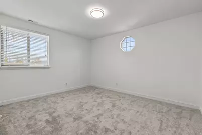 7614 S 1000 E, Midvale, UT 84047 - Photo 16