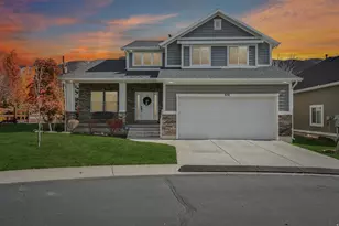 378 N Thurston Ln, Layton, UT 84040 - Photo 1