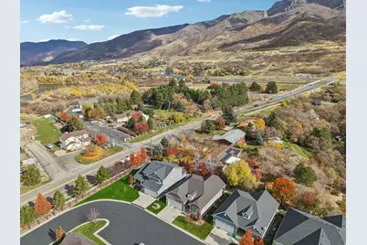 378 N Thurston Ln, Layton, UT 84040 - Photo 54