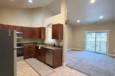 148 W Spring Hill Way N, Saratoga Springs, UT 84045 - Photo 6