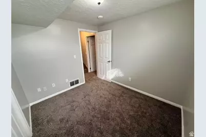 5198 W Crus Corvi Rd Rd S, West Jordan, UT 84081 - Photo 4