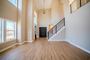 11711 Stone Crest Cir, Riverton, UT 84065 - Photo 4