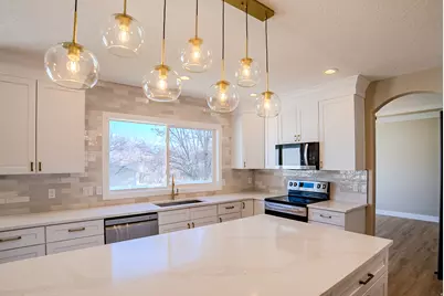 11711 Stone Crest Cir, Riverton, UT 84065 - Photo 10