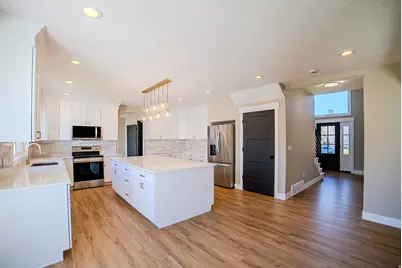11711 Stone Crest Cir, Riverton, UT 84065 - Photo 8