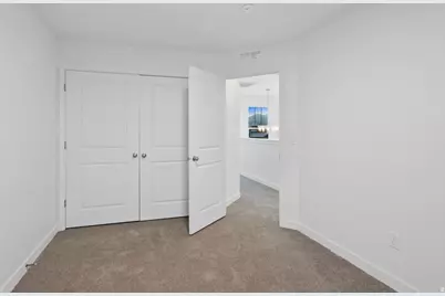 6657 W South Jordan Pkwy, South Jordan, UT 84009 - Photo 22