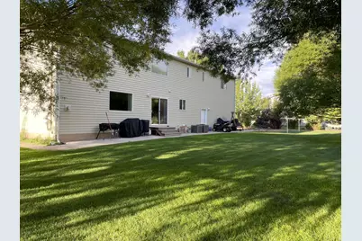 120 W 975 S, Roosevelt, UT 84066 - Photo 4