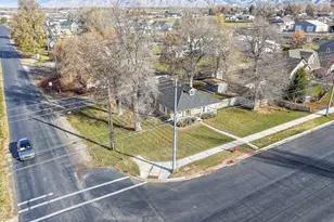 205 E Center St, Salem, UT 84653 - Photo 34