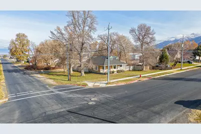 205 E Center St, Salem, UT 84653 - Photo 30