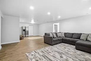 108 E Paradise Ct, Saratoga Springs, UT 84045 - Photo 36