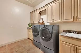 9616 N Canyon Heights Dr, Cedar Hills, UT 84062 - Photo 30