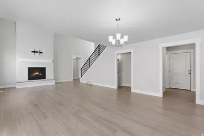 4452 N Summer View Dr #216, Lehi, UT 84043 - Photo 12