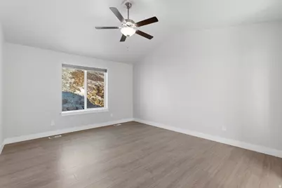 4452 N Summer View Dr #216, Lehi, UT 84043 - Photo 16