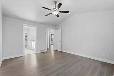 4452 N Summer View Dr #216, Lehi, UT 84043 - Photo 18