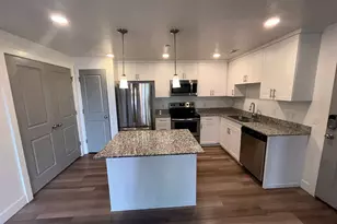 875 S Depot St E, Clearfield, UT 84015 - Photo 2