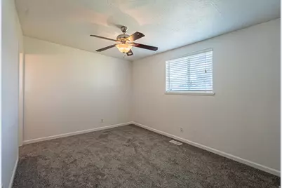 5068 S Cheerful Dr W, Taylorsville, UT 84123 - Photo 8