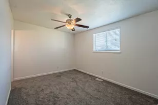 5068 S Cheerful Dr W, Taylorsville, UT 84123 - Photo 8