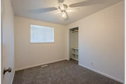 5068 S Cheerful Dr W, Taylorsville, UT 84123 - Photo 12