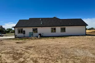 157 E 500 S, Fillmore, UT 84631 - Photo 4