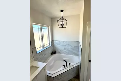 157 E 500 S, Fillmore, UT 84631 - Photo 18