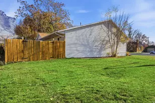 919 E 300 S, Provo, UT 84606 - Photo 20