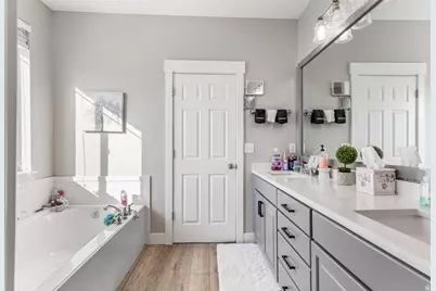 710 E 100 S, Hyde Park, UT 84318 - Photo 20